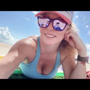 Meet your Posher, Angelique